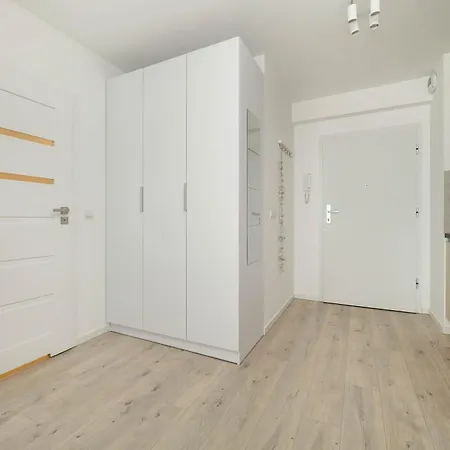 Apartment Modern With Parking Kepa Mieszczanska By Renters Wroclaw